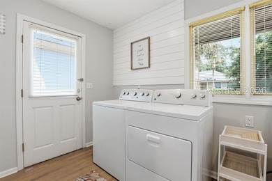 Lovely 4 bedroom, 2.5 bath home in world renowned Sea Pines - photo 15