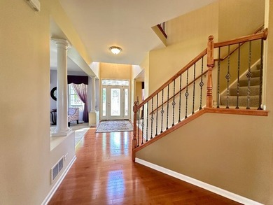 Absolutely stunning model quality home with all the bells and - photo 15