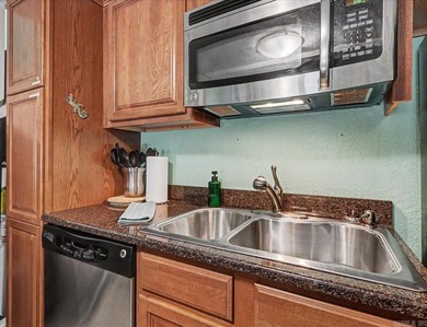 Turnkey Lakefront Condo on Lake Hamilton - Fully Furnished & - photo 16