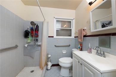 Low price for lots of space (1846 sq ft) This home features 3 - photo 17
