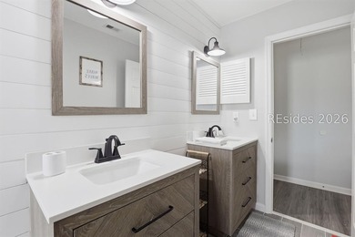 Lovely 4 bedroom, 2.5 bath home in world renowned Sea Pines - photo 23