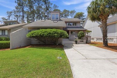 Lovely 4 bedroom, 2.5 bath home in world renowned Sea Pines - photo 36