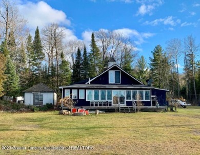 Mullett Lake Home For Sale in Indian River Michigan