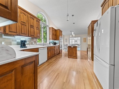 Amazing Lk Cortez WATERFRONT one-story home w/Custom Cherry - photo 11