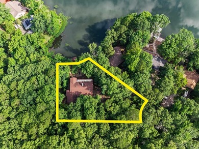 Amazing Lk Cortez WATERFRONT one-story home w/Custom Cherry - photo 39