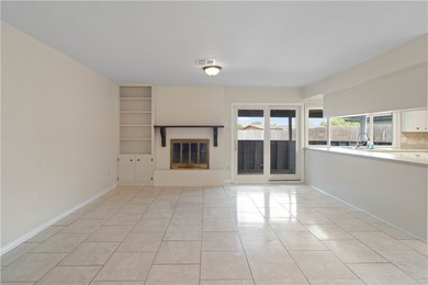 Welcome to 913 Pyramid Dr., a spacious and versatile home - photo 10