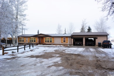 Bear Lake Home For Sale in Dingle Idaho