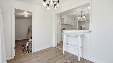 LIVE IN ONE, RENT THE OTHER!! 2 Homes + Large LOT + INCOME - photo 31