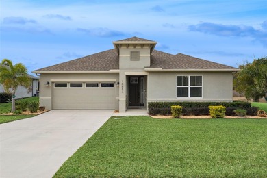 (private lake, pond, coastal) Home Sale Pending in Clermont Florida