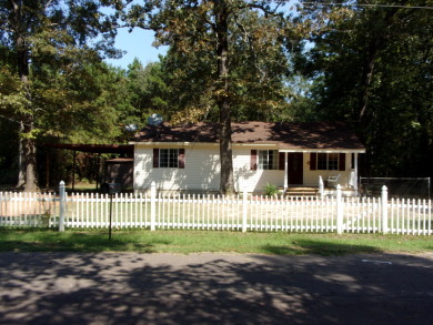 Lake O The Pines Home For Sale in Jefferson Texas