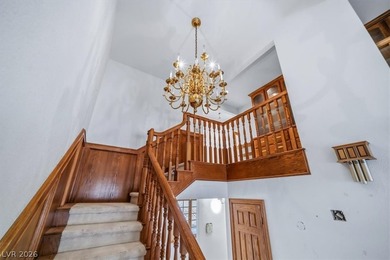 Beautiful custom-built family home designed for both comfort & - photo 9