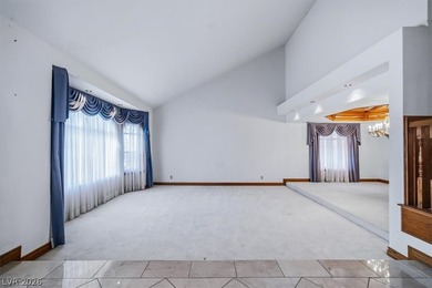 Beautiful custom-built family home designed for both comfort & - photo 10