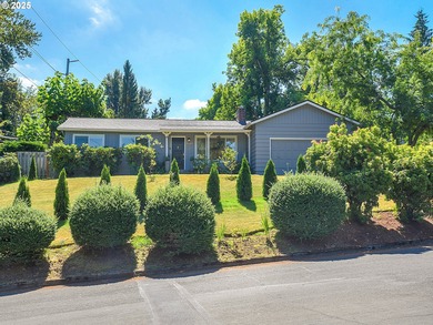 Lake Oswego Home For Sale in Lakeoswego Oregon