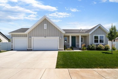 ***OPEN HOUSE SAT 7/25 1-3P*** Welcome home to this spacious - photo 1