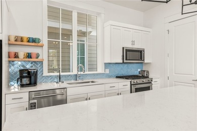 Turnkey coastal retreat in the premier Palmilla Beach Resort! - photo 10