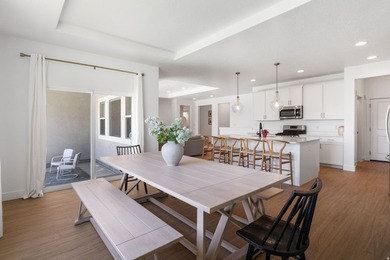 ***OPEN HOUSE SAT 7/25 1-3P*** Welcome home to this spacious - photo 10