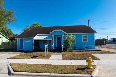 Discover endless potential with this small commercial property - photo 1