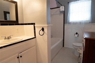 Discover endless potential with this small commercial property - photo 9