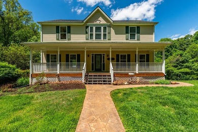 Welcome to 1132 Jamesview Dr, a turn-key oasis offering a rare - photo 26