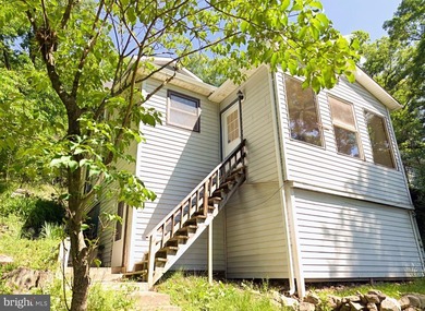 *Springfield Cabin* - Nestled along the hillside in scenic - photo 29