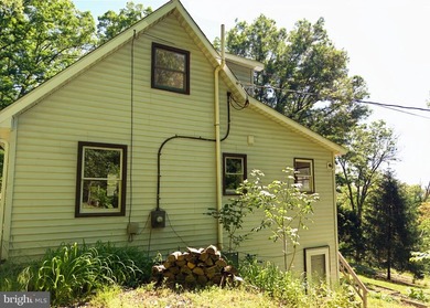 *Springfield Cabin* - Nestled along the hillside in scenic - photo 30