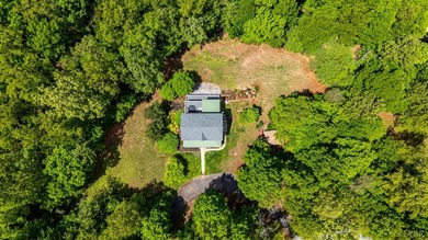 Welcome to 1132 Jamesview Dr, a turn-key oasis offering a rare - photo 34