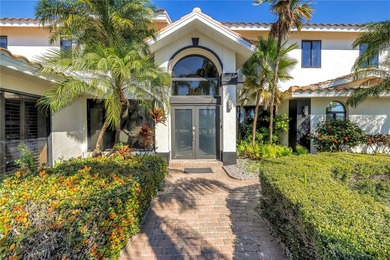 Where Open Water Views Meet Privacy

Positioned at the very - photo 2