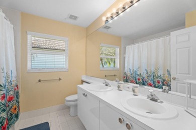 Beautiful & Spacious 4 bed/3 bath 3 car garage POOL home in the - photo 29
