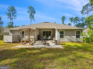 * Move-In Ready 4-Bedroom Home in Gated Osprey Cove - Your - photo 32