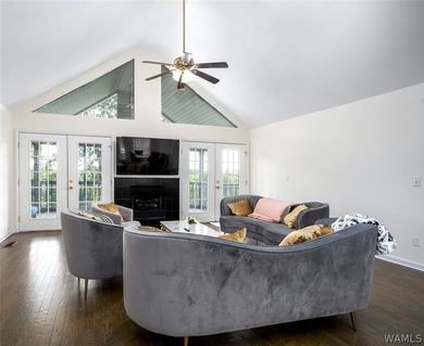 Welcome to your dream lake retreat! This beautifully renovated - photo 7