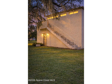 Opportunity awaits with this +/-5,000 sq ft building situated on - photo 2
