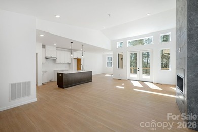 NEW CONSTRUCTION, Located in Kenmure this brand new cottage - - photo 11