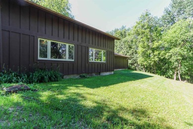 Nestled on two wooded lots just south of Waupaca, this 3BR, 2BA - photo 37