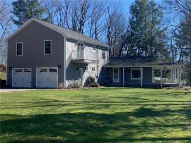 Lake Home For Sale in Conneaut Lake, Pennsylvania