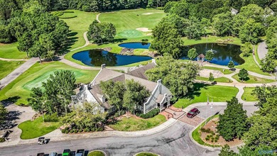 Nestled in a quiet cul-de-sac, welcome home to this gorgeous - photo 44