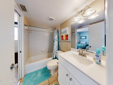Invest in paradise! 9th-floor condo in Daytona Beach Shores with - photo 12