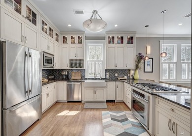 Discover your dream home and carriage house, designed by New - photo 15