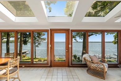 Classic lakefront architecture and timeless craftsmanship define - photo 27