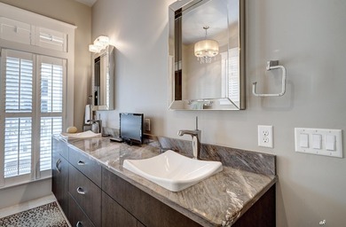 Discover your dream home and carriage house, designed by New - photo 31