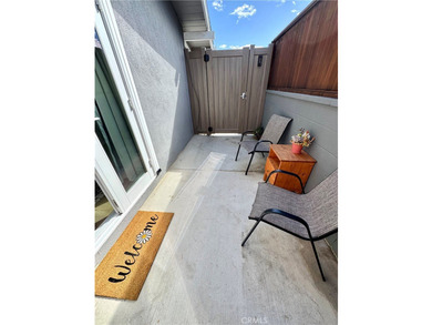 Beautifully updated single story home in a prime location - photo 33