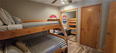REDUCED! Lake of the Ozarks: Updated top floor condo at the 10mm - photo 34
