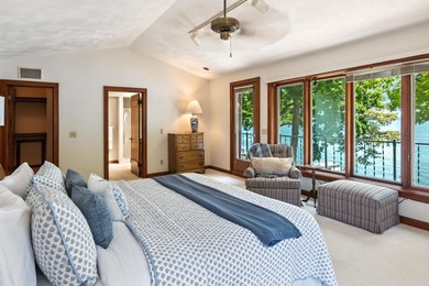 Classic lakefront architecture and timeless craftsmanship define - photo 39