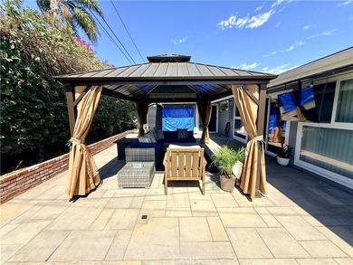 Beautifully updated single story home in a prime location - photo 40