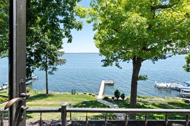 Classic lakefront architecture and timeless craftsmanship define - photo 40