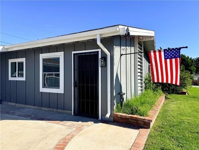 Beautifully updated single story home in a prime location - photo 44