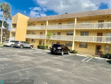 Lake Condo For Sale in Tamarac, Florida