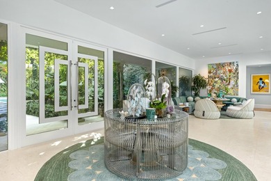 Perched on a rare, extraordinarily high-elevation oceanfront - photo 12