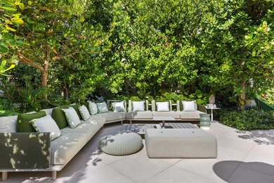 Perched on a rare, extraordinarily high-elevation oceanfront - photo 45
