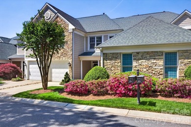 Live a carefree lifestyle with resort style amenities right here - photo 1