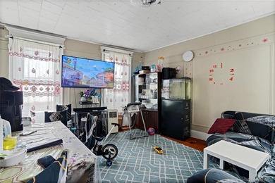 Property DescriptionPrime Mixed-Use Investment Opportunity in - photo 25